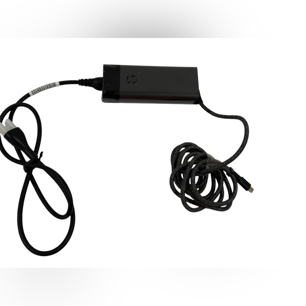 NEW HP Laptop Charger ~ Model # M52946-053 ~ 110W